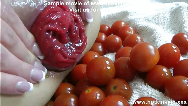 Anak cerita sex dewasa terkini otot dari tunangan lain di pussy juru kamera di studio.