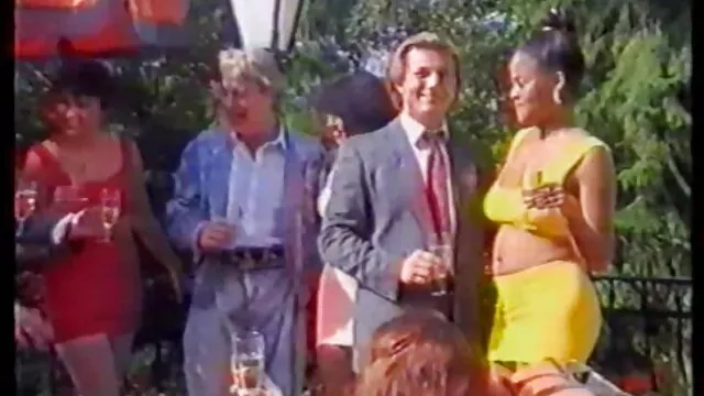 Kuku, kotoran cerita sek terlengkap masturbasi, antara payudaranya, deepthroat,