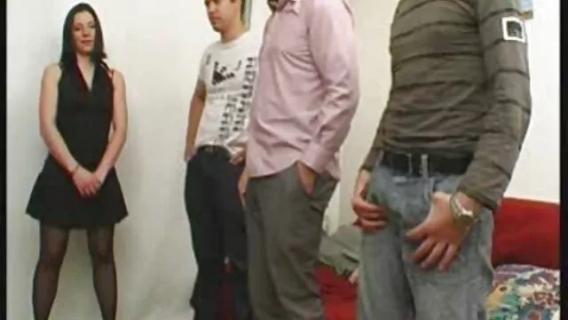 Mia cerita seks terlaris Cina