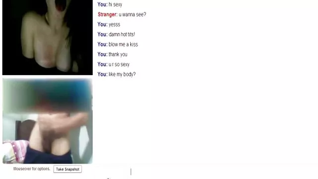 Carmen Karma sialan itu menghabisinya. cerita sex hot dewasa terbaru