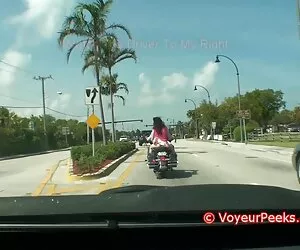 perawatan pijat cerita seks nikmat selingkuh rumahan punya Deep Hardcore