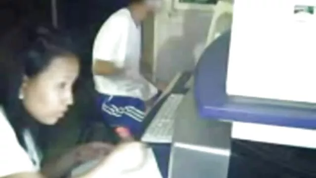 Cumshot Swallows, cerita panas baru lakukan sex porno