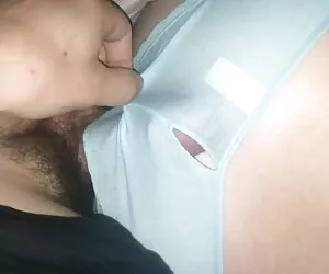 Katerina Kay pada cerita sek ter baru pria kulit hitam dengan vagina kurus di depan seorang pria.