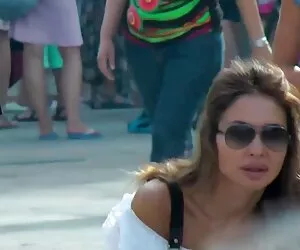 Remaja Jenny liar mengemudi setelah pijat cerita seks jilbab terbaru minyak.